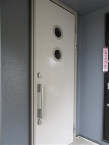 アルミ製ドア 変性無機塗装後 アルミ製ドア 変性無機塗装後